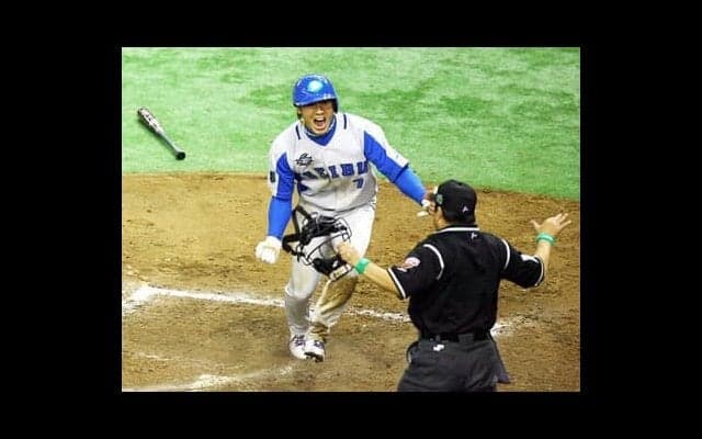 片岡保幸が振り返る伝説の走塁。2008年日本シリーズ西武VS巨人の第７戦「サインはギャンブルスタート。すべてがイメージどおり」