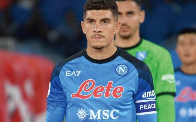 ナポリが主将ディ・ロレンツォと契約延長へ！ 今季全試合に出場中