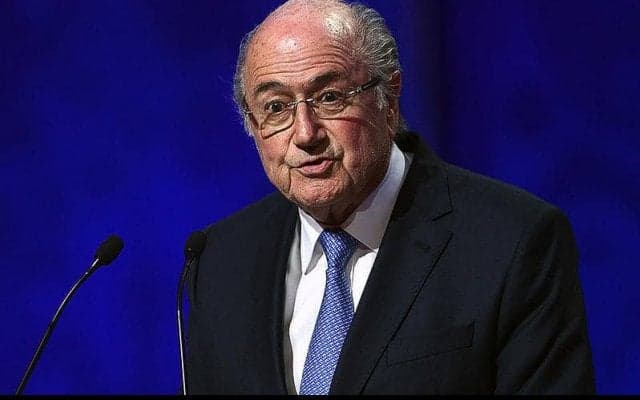 「カタール開催は間違いだった…」、ブラッターFIFA元会長が大会直前に異例の発言