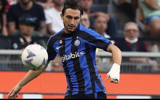 ダルミアンが内転筋負傷で中断前2試合を欠場に