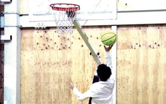 全ての中高生に知ってほしい！ 基本のシュートを決め切る極意〈レイアップ編(2)〉[リバイバル記事]