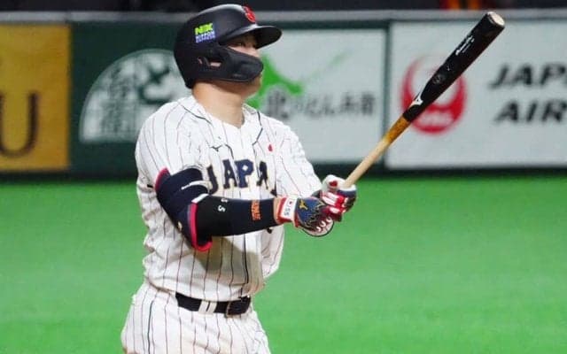 侍ジャパンが豪州に大勝　4番・村上が驚異の3戦4発…栗山監督は実戦3連勝