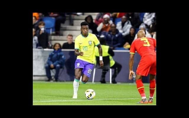 カタールＷ杯でブレイク期待のブラジル代表ヴィニシウス。風間八宏が「劇的に成長している」と見る一番の理由はなにか