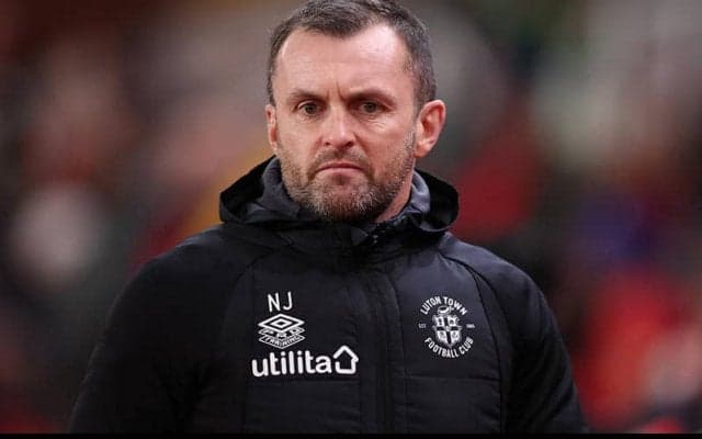 セインツ、ルートン・タウンからネイサン・ジョーンズ監督を引き抜き！ 「家族はセインツファン」