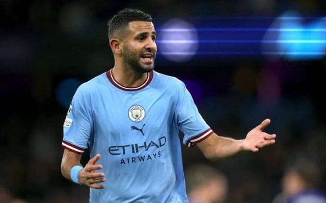 「飛ばない壁を見極めてたのかな」シティFWマフレズによる「高IQ・高精度」のFKゴールが話題! 寸分の狂いもないスーパーショット