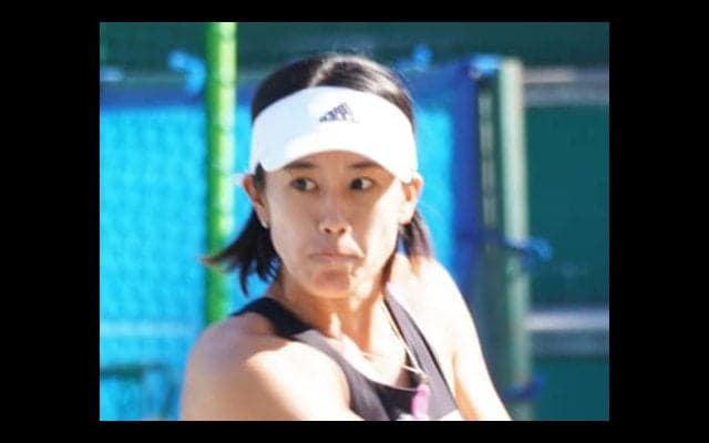 加藤未唯が逆転で4強進出