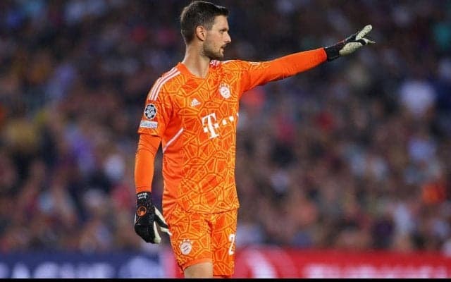 バイエルン、第2GKのウルライヒと来季まで契約延長！　「すごく嬉しい」