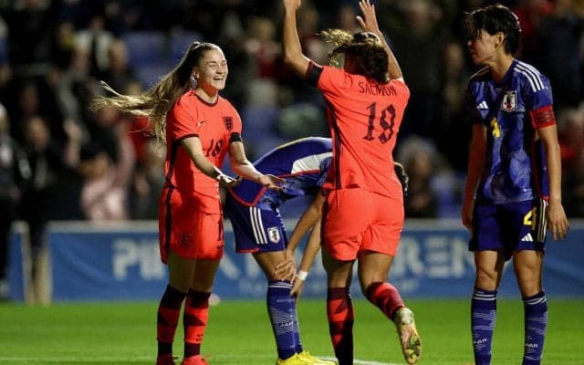 欧州遠征のなでしこジャパン、ユーロ女王イングランドに力の差を見せつけられ4失点完敗《国際親善試合》