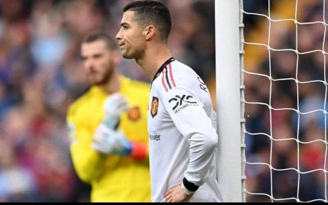 「ユナイテッドにとって見過ごせるものではない」　C・ロナウドの“いらぬ混乱を招く”行動に元戦友ルーニーが喝