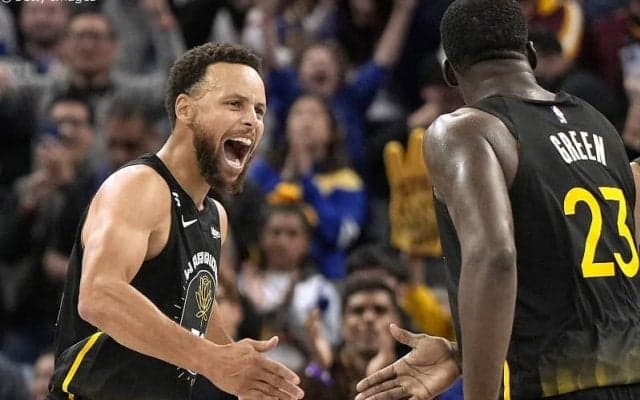 ステフィン・カリーが2試合連続の40得点超え、王者ウォリアーズが今季初の2連勝