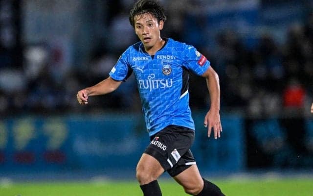 「ゴラッソ最高」川崎F橘田健人がアジアツアーで「会心ゴール」決めた！ パトゥムに追いつかれるいやな展開を吹き飛ばした守備職人の右足ダイレクトシュート