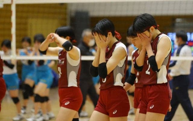 勇退する下北沢成徳・小川監督、最後の「春高バレー」出場ならず　東京大会４位で敗退