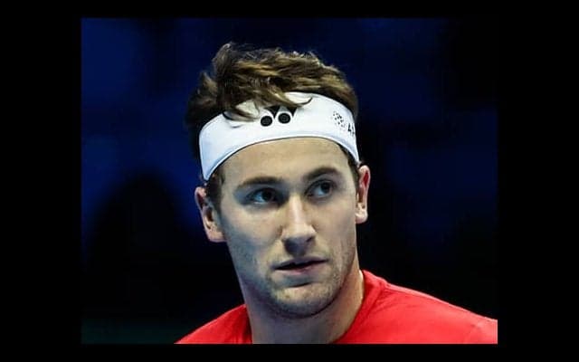  最終戦 ルードがオジェ破る 