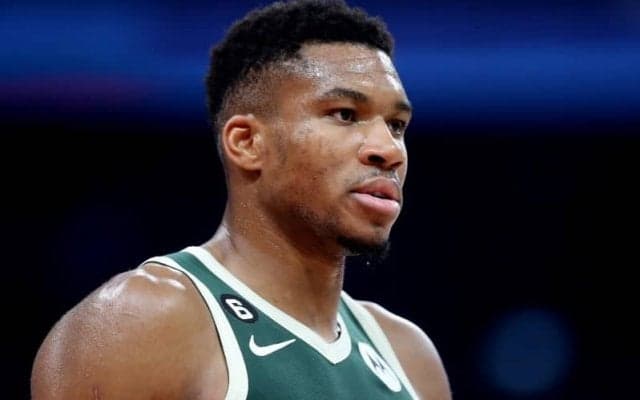 ヤニスが「怪物」ウェンバンヤマを称賛…「彼のような選手は見たことがない」とコメント