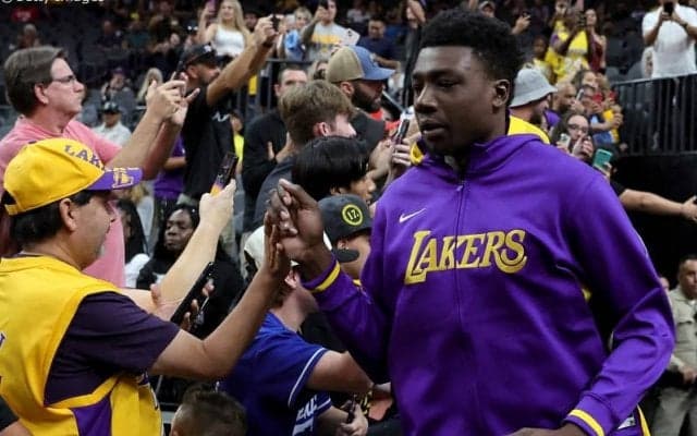 レイカーズのブライアントとシュルーダーが日本時間19日のピストンズ戦で今季初出場か