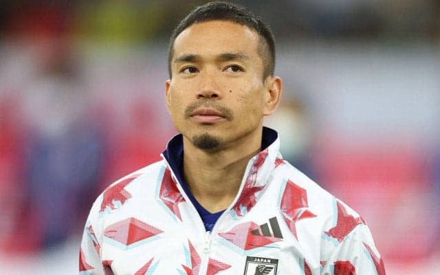 スーパーサイヤ人・長友佑都が「かめはめ波」でアピール、4度目のW杯への心境やメンタルの変化を綴った著書をPR