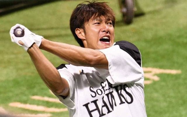 「スイングスピード速い」　鷹柳田の“強烈一振り”が「最高にかっこいい」