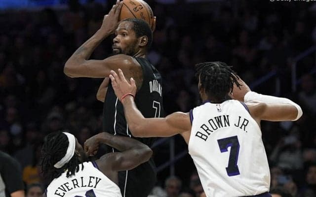 ケビン・デュラントが好敵手レブロン、元相棒ウェストブルックについて語る