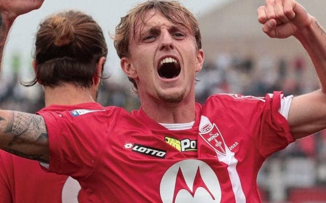 シティがユーベ保有の若手MFロベッラを視察、U-21イタリア代表主将