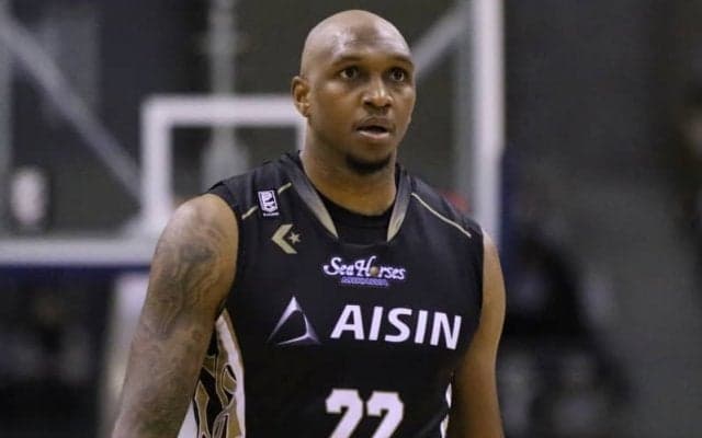 三河がセドリック・シモンズとの契約合意を発表…2020－21シーズン以来の復帰