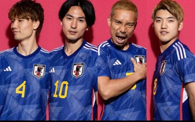 日本代表でまさかの“似顔絵対決”が開幕！？長友、板倉、南野、堂安の中で最も絵心があったのは？