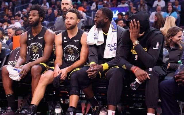 開幕からアウェー全敗のウォリアーズ…15試合で6勝9敗は優勝チームとして歴代何位？