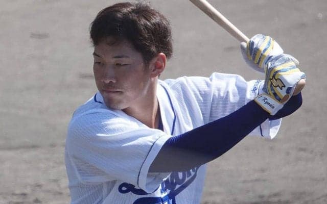 苦渋の立浪監督「お前、変わらんかったな」　中日去る京田が受け取った“最後の親心”