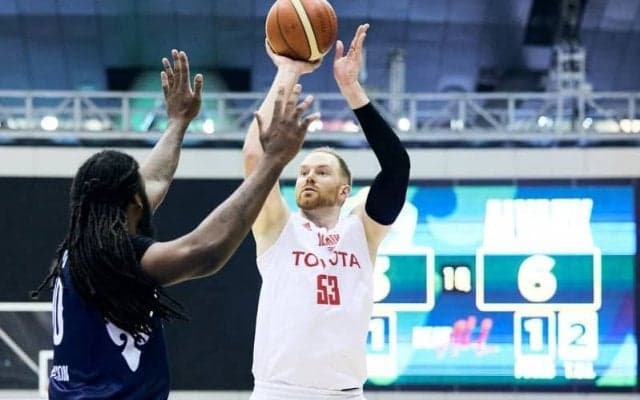 A東京がアウェーで逃げ切り白星…アレックス・カークが21得点9リバウンドの活躍