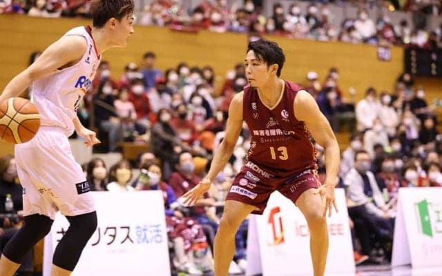 越谷アルファーズが6連勝…“九州ダービー”は佐賀バルーナーズに軍配／11月19日開催 B2試合結果