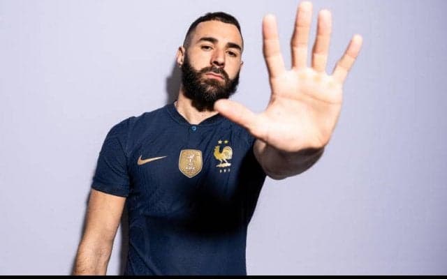 フランス代表痛恨！　バロンドーラーのベンゼマまでもケガでW杯欠場、デシャン「新たな打撃だが…」