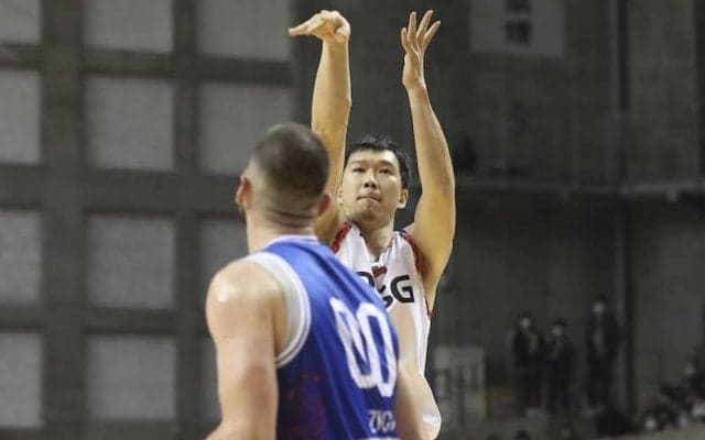延長戦を制した三遠が敵地で秋田を撃破…6選手が2ケタ得点を挙げて5連勝を飾る