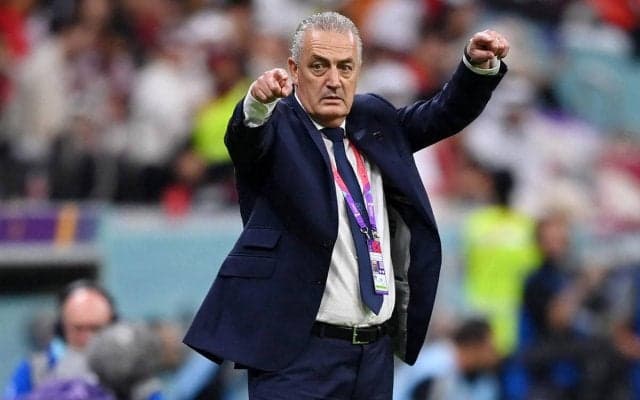 史上初となる開幕戦で開催国を下したエクアドル、監督は選手のメンタリティを称える「勝つために必要な義務の一部を果たした」