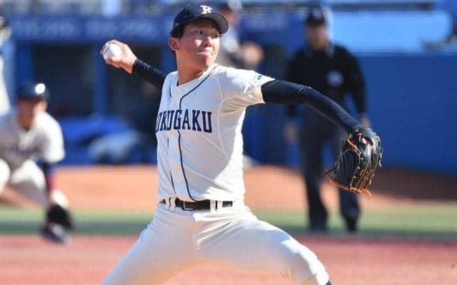 【大学野球】「脇谷さんから電話を何回も」　国学院大の巨人ドラ3田中、緊張ほぐすスカウトの助言