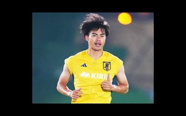 中村憲剛が期待する「後輩」三笘薫と田中碧。「上田綺世とのコンビは楽しみ」「盤面で見られる目を持っている」