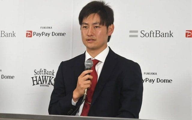 鷹に加入の渡邊佑樹が入団会見　戦力外→育成契約も年俸アップ「応えなきゃいけない」
