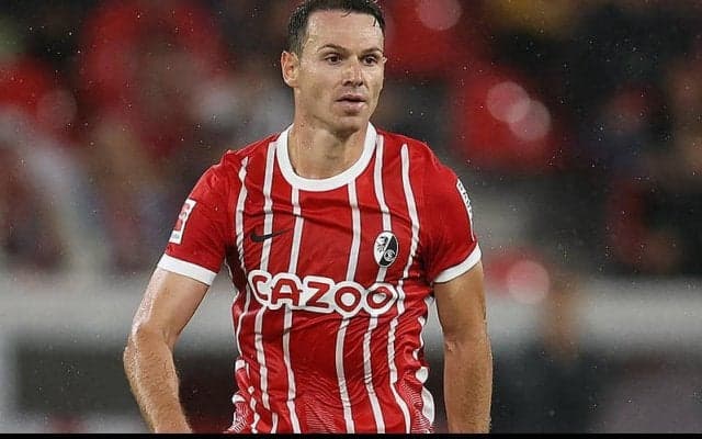 フライブルクが躍進支える主力MFヘフラーと契約延長