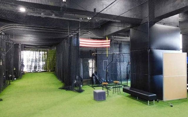 「野球＝お金持ち」のイメージ払拭　明大前駅から徒歩1分“格安”練習場を作ったワケ