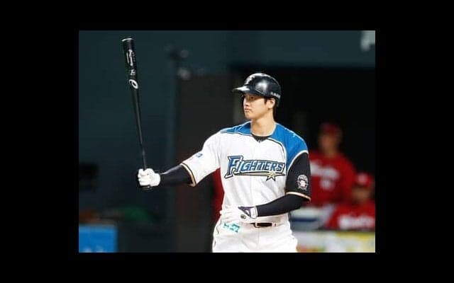 鶴岡慎也がマスク越しに驚いた大谷翔平など強打者5人。「ヒットを打つ天才」「これが首位打者のスイング軌道か…」