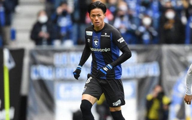 湘南、G大阪MF小野瀬が完全移籍加入　山口監督との共闘再び