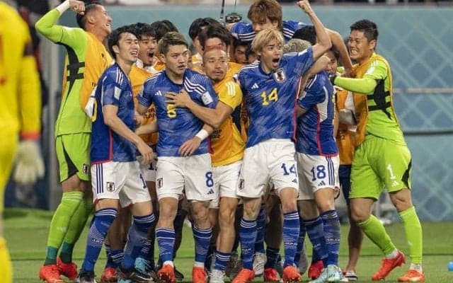 【W杯】欧州名将も日本代表のドイツ戦勝利に賛辞！「クレイジーな驚きではない」意外な言葉のその理由！？
