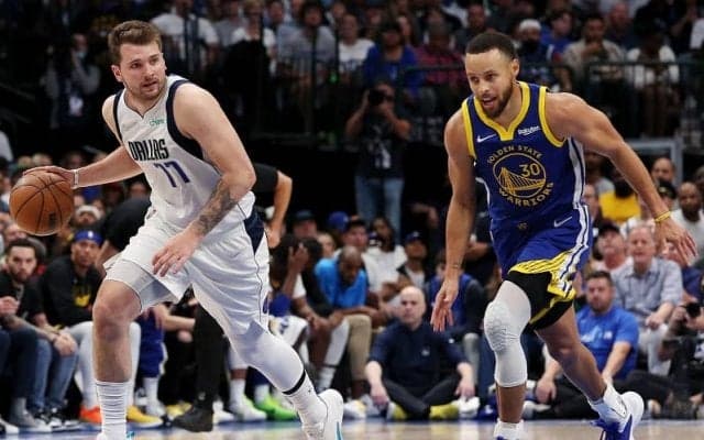 現地メディアが現時点における今季のポジション別ベストプレーヤーを選定