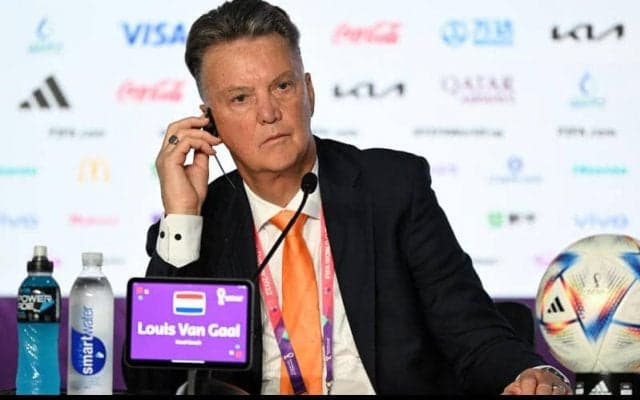 ファン・ハール監督がチームのパフォーマンスに苦言｢我々はファイターになりきれなかった｣