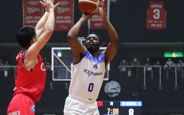 前半で大量リードのFE名古屋が中地区首位の三遠を撃破…ランダルを筆頭に4選手が2ケタ得点をマーク