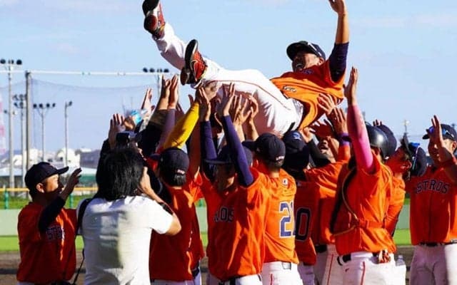 BRONZEが“草野球日本一”　全国500チームの頂点に、今井監督感慨「今年こそ絶対取る」