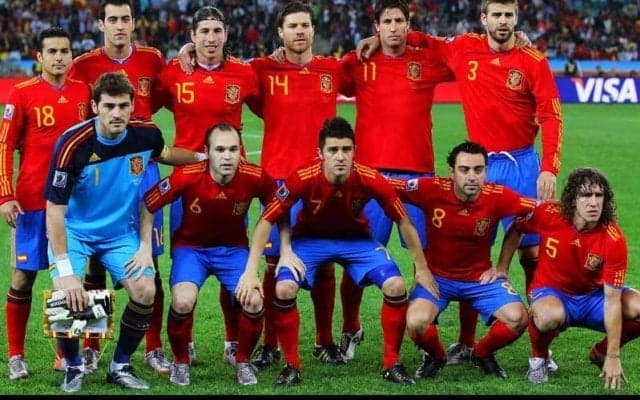 Jリーグを知る選手も2人！ドイツ戦のスタンドにスペイン代表黄金期メンバーが集結「まさにレジェンド」