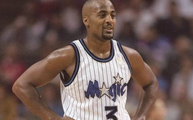 3Pシューターとして活躍したデニス・スコットがマジックの球団史上12人目の殿堂入りへ