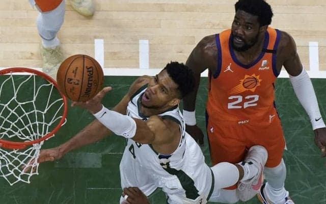 今季第6週の週間MVPにサンズのエイトン、バックスのアデトクンボが選出