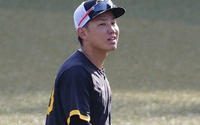 阪神、糸原健斗の一般女性との結婚を発表「来シーズンは勝負の年」　石井大智も結婚