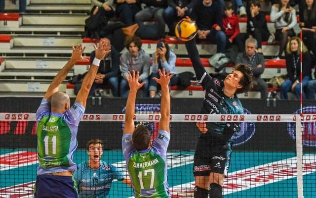 パドヴァの髙橋　モンツァにストレートで敗れる