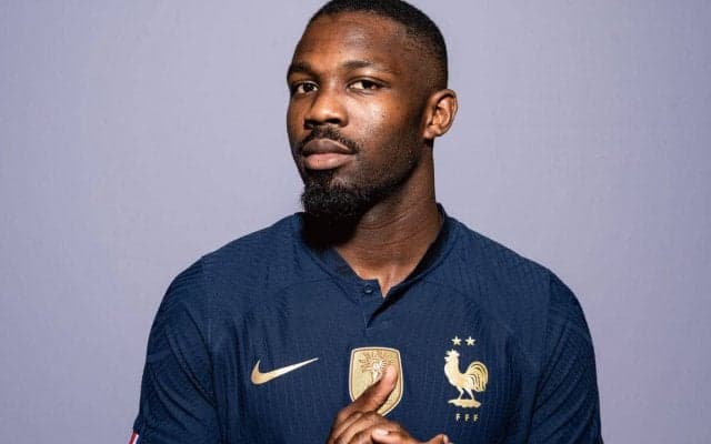 来夏移籍金ゼロも… 1月にフランス代表FWテュラム争奪戦？